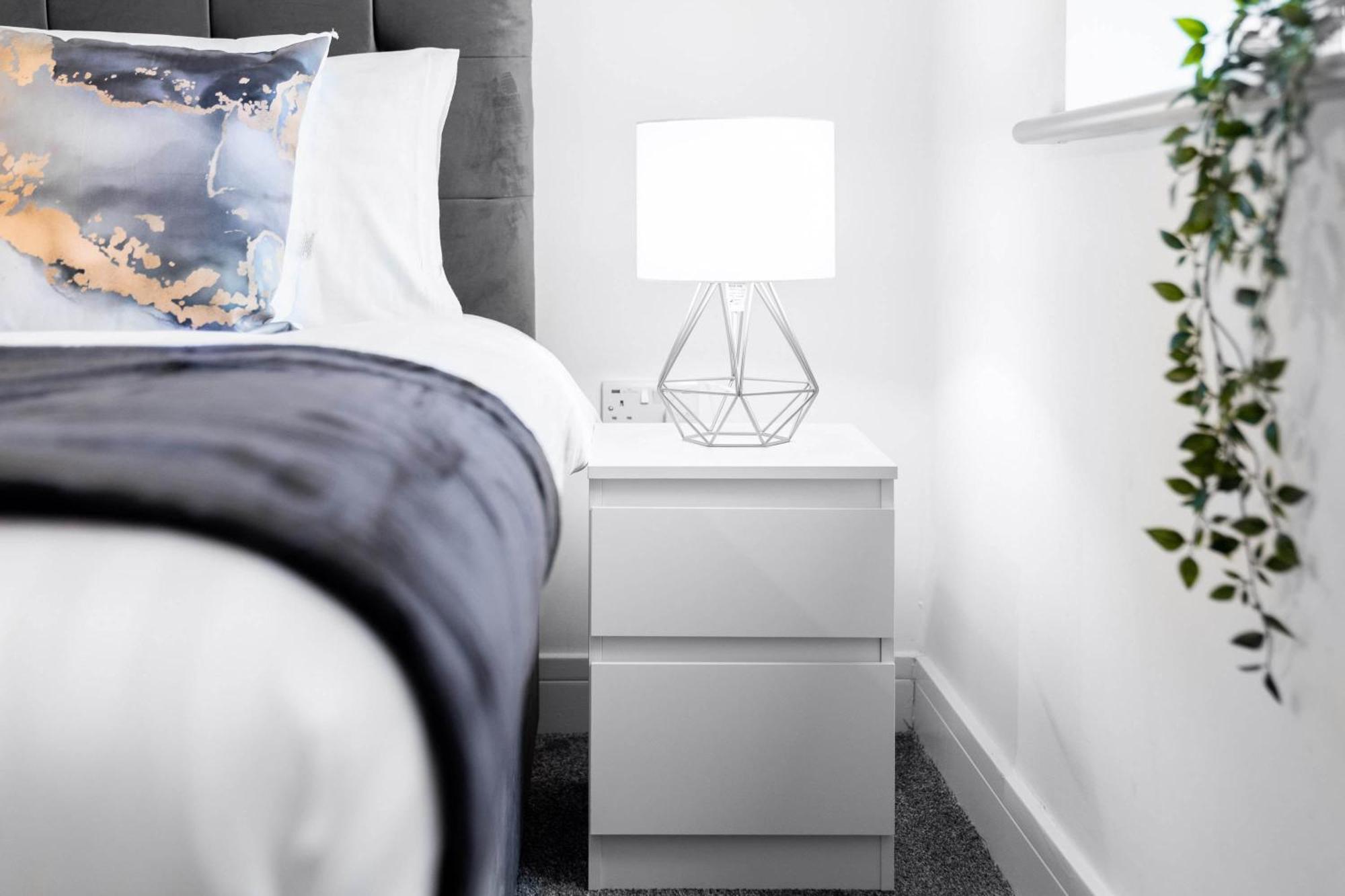 Luxury Apartment - 2 Bedrooms - Balcony - Parking - Netflix - Wifi - 7Mc Birmingham Buitenkant foto