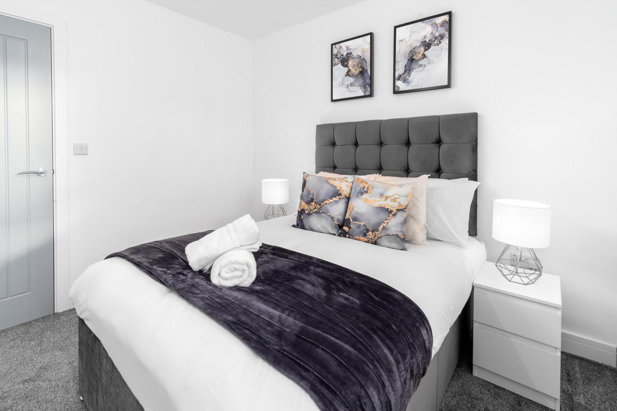 Luxury Apartment - 2 Bedrooms - Balcony - Parking - Netflix - Wifi - 7Mc Birmingham Buitenkant foto