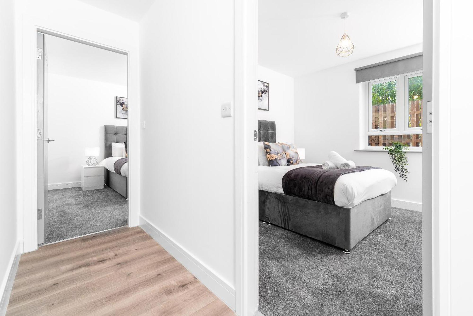 Luxury Apartment - 2 Bedrooms - Balcony - Parking - Netflix - Wifi - 7Mc Birmingham Buitenkant foto